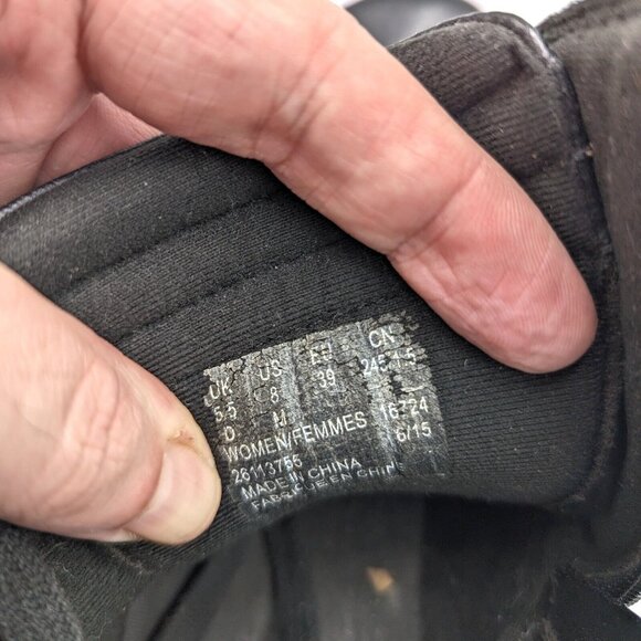 Clarks Whistle Bea Pebbled Leather Plaid Detail Ankle Boots Size 8 US Cap Toe - Picture 7 of 7